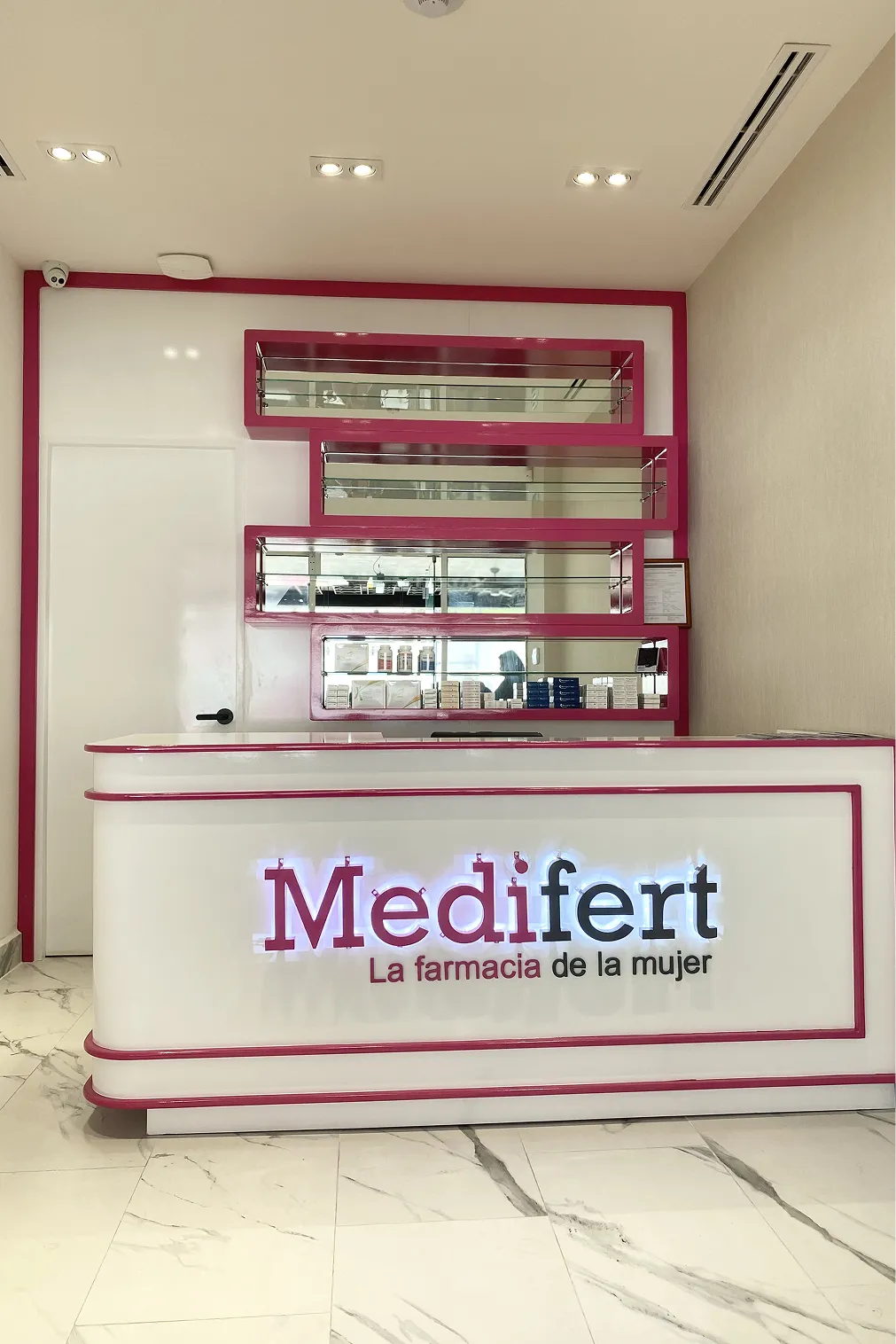 novau commercial portfolio 07 medifert hero